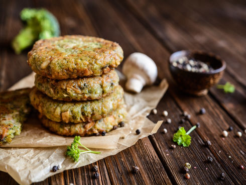 BLW Recipe: Broccoli and spinach burgers